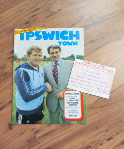 1982/83 vs Ipswich Town - Programme & Ticket